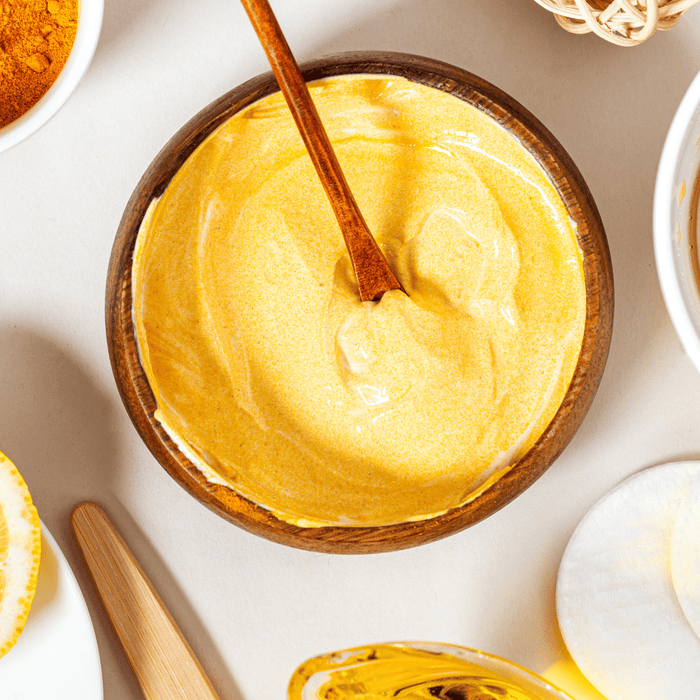 Turmeric and Honey: A Powerful Anti-Acne And Skin-Hydrating Combination!